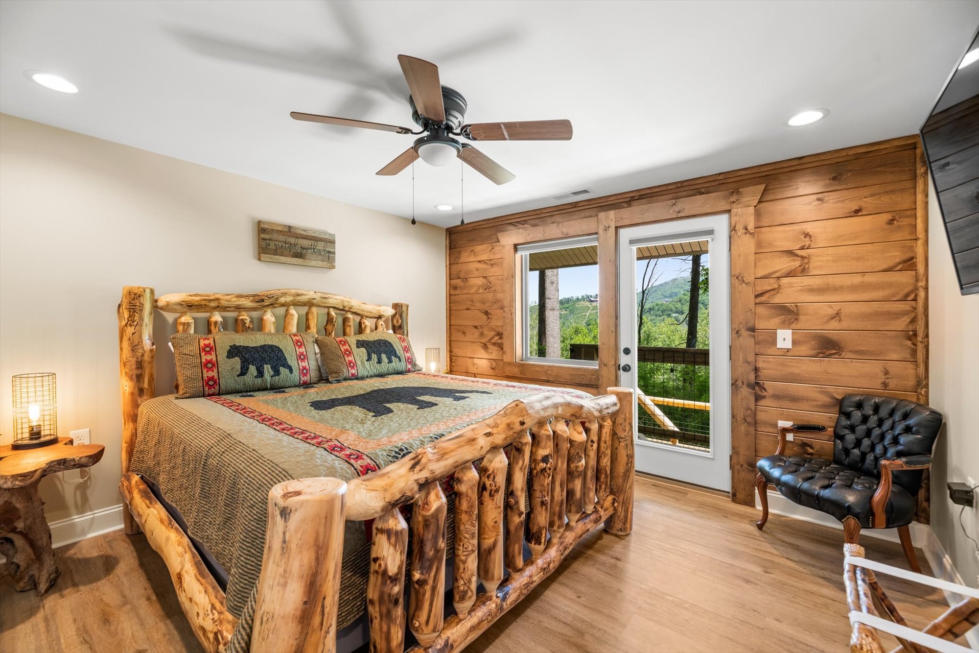 07-843-Highland-Rd-Gatlinburg-TN-7