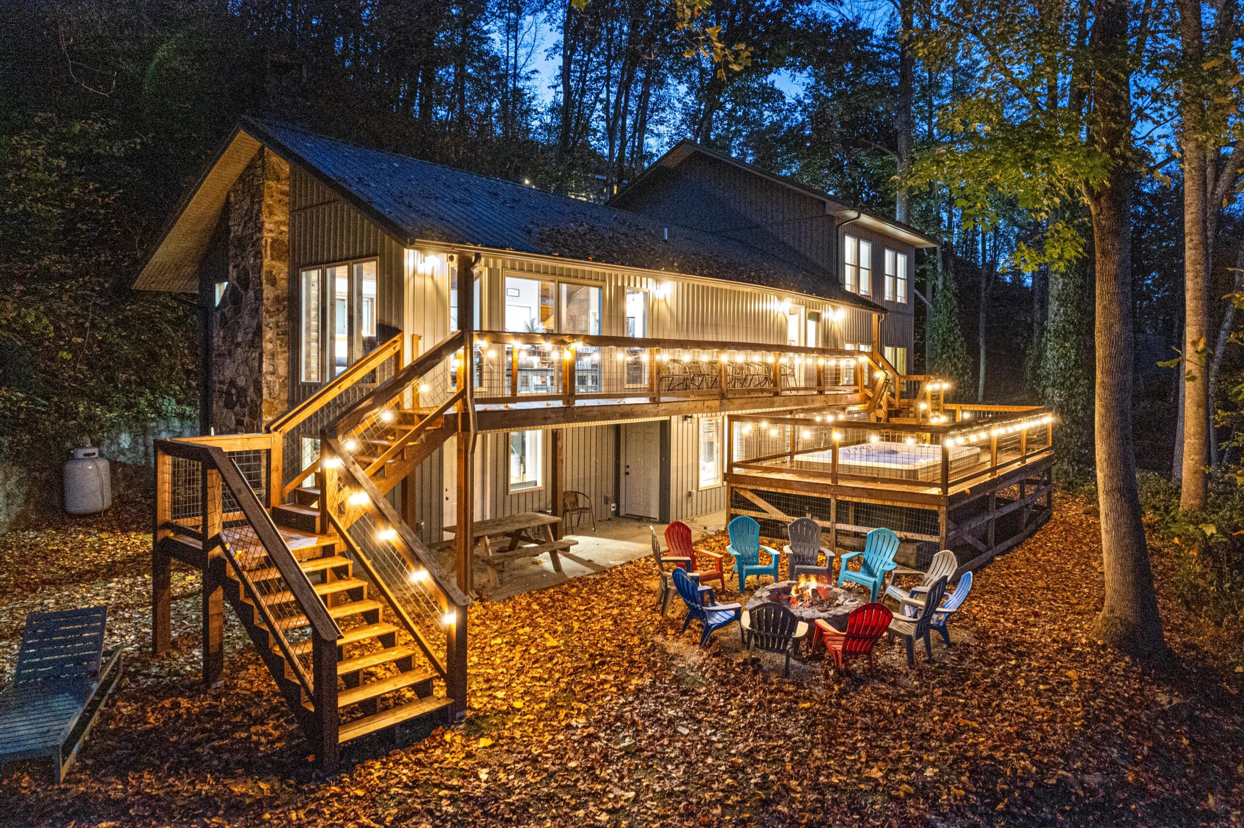 Exterior Twilight (10)